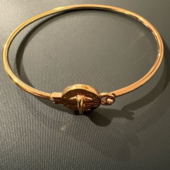 Marc Jacobs Gold Plated Circular Clasp Bracelet - Picture 4 of 8